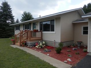 3266 E Duck Lake Rd, Grawn, MI 49637