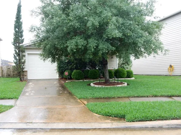 3118 Becker Glen St, Fresno, TX 77545