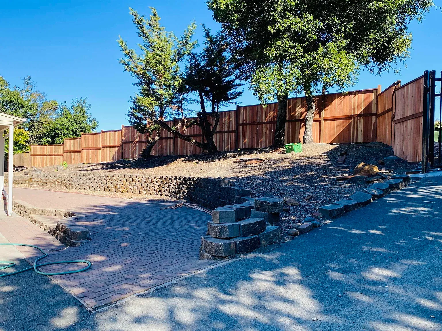 3 bed, 2.0 bath, 1608 sqft, $5,500 — Photo 4