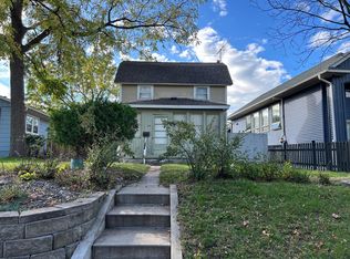 14 18th Ave N, Hopkins, MN 55343