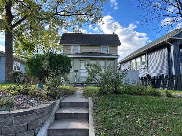14 18th Ave N, Hopkins, MN 55343