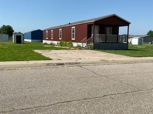 782 E Bever Dr, Towanda, KS 67144