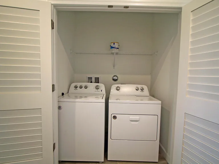 14247 SW Solange St — Photo 15