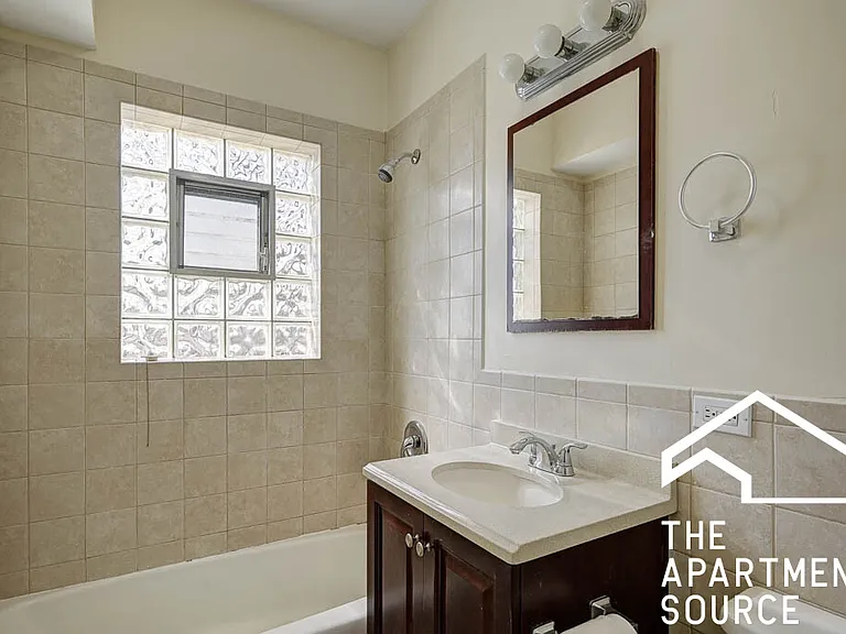 4514 W Wellington Ave #2 — Photo 7