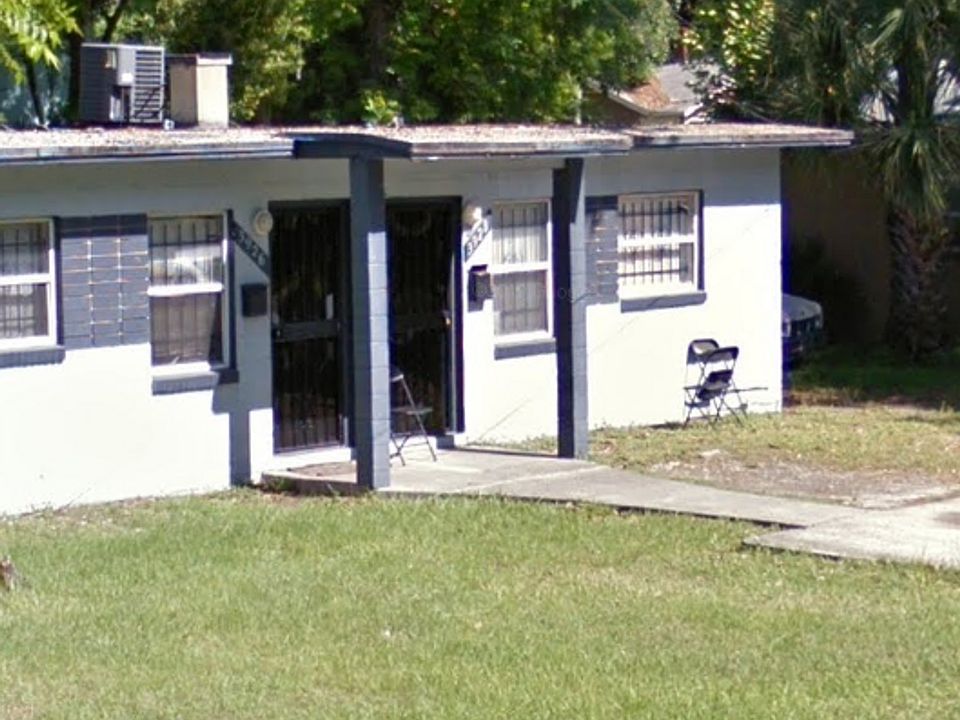 1st image of 3926 Boulevard #3928