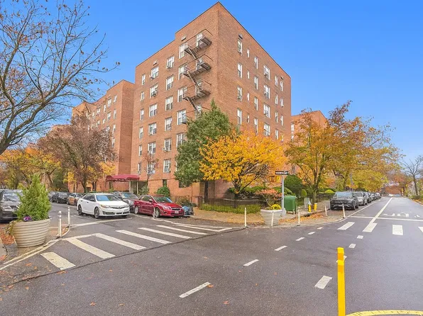 33-45 92nd St APT 2B, Jackson Heights, NY 11372