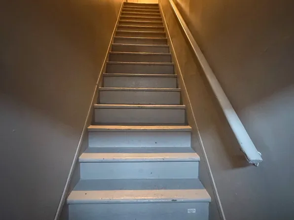 53 Walton St #301, Pt Hope, ON L1A 1N2