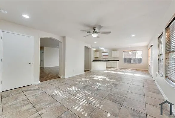 1008 Lake Trail Dr — Photo 15