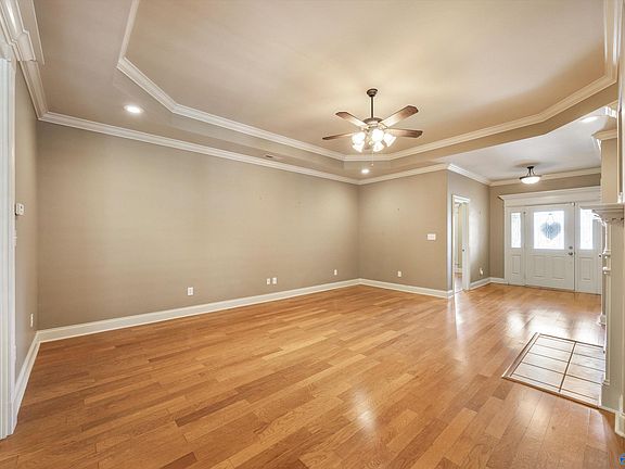 5th image of 25112 Kingston Dr