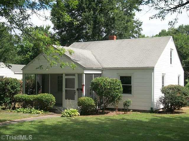 1st image of 1820 W Friendly Ave