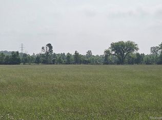 9994 Meisner Rd, Casco, MI 48064