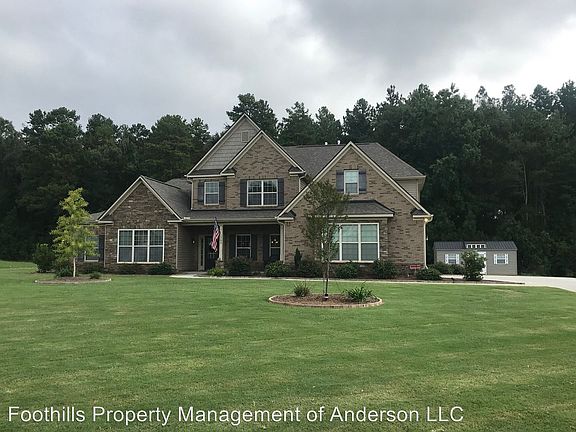2nd image of 105 Clara Smith Ln