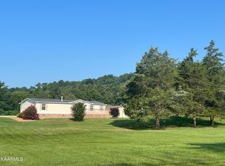 8442 Wood Rd, Corryton, TN 37721