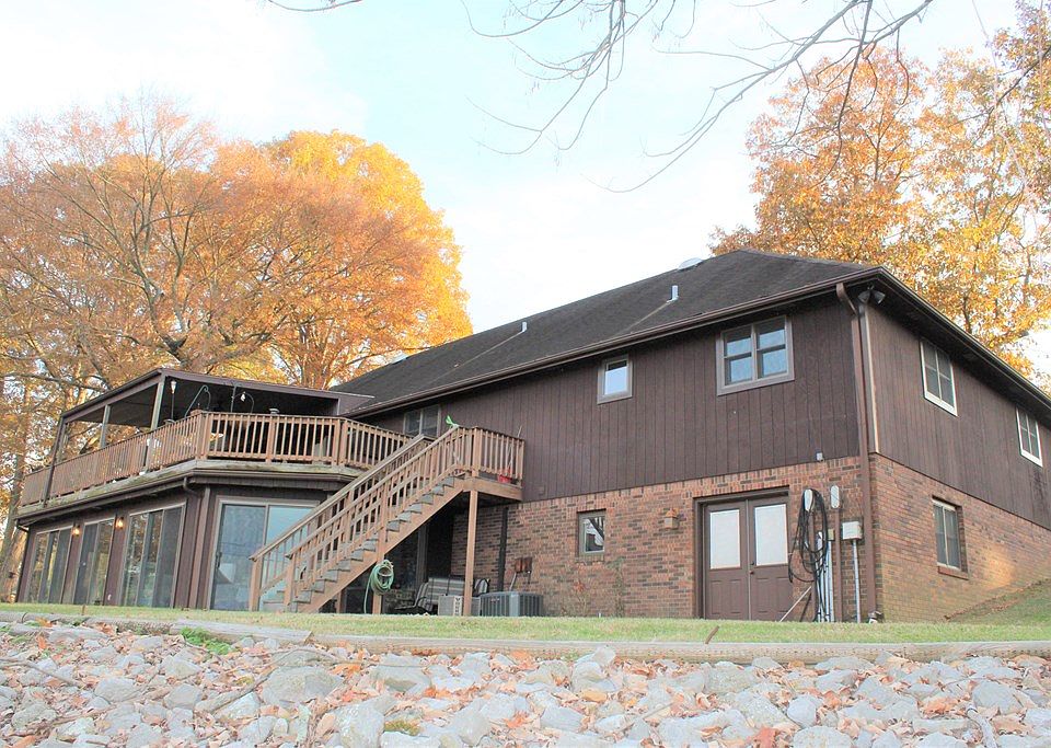 2nd image of 208 Western Hills Rd
