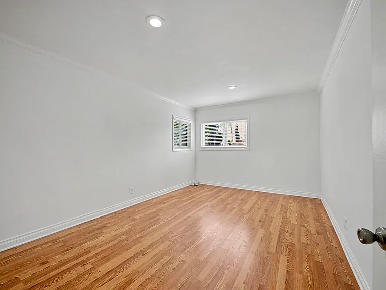 22525 Flamingo St — Photo 15