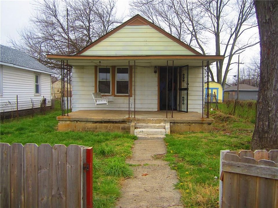 1st image of 2636 S McClure St