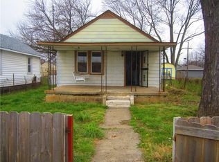 2636 S McClure St, Indianapolis, IN 46241