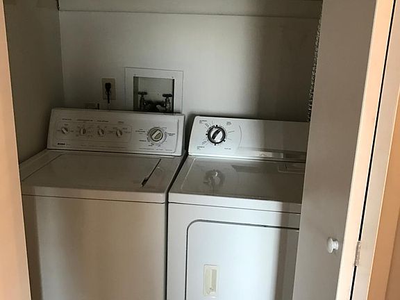 2nd image of 5200 Magnolia Pl