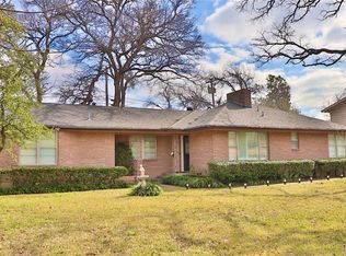 1005 Ross Trl, Arlington, TX 76012