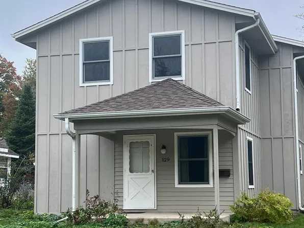 129 Chicago Ave N, Wayzata, MN 55391