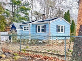 3 View St, Wareham, MA 02571