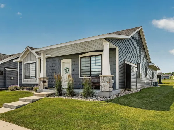 5370 Harvest Lake Dr NW, Rochester, MN 55901