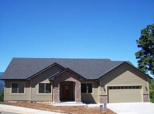 76703 Bugle Loop, Oakridge, OR 97463