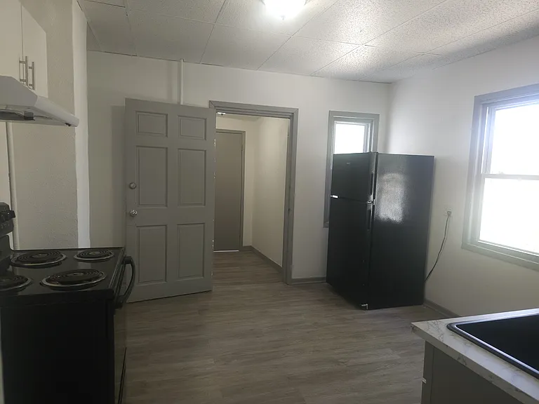 1225 Cherry St — Photo 28