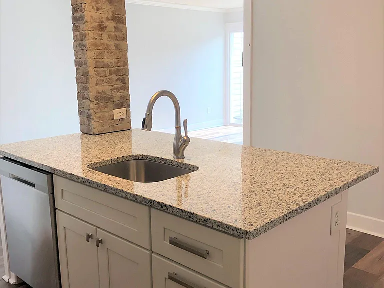 2587 Concord Way — Photo 4