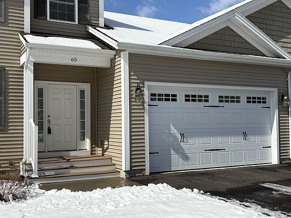 2nd image of 65 Waterlefe Way