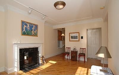 2nd image of 262 Bergen St APT 4R