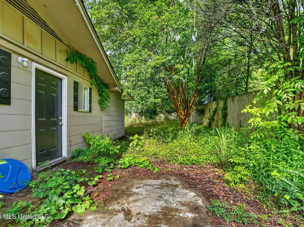 3027 Marwood Dr, Jackson, MS 39212