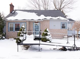 2000 Tuscarora Rd, Niagara Falls, NY 14304