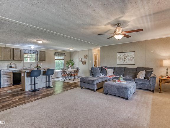 2nd image of 30 Ebenezer Loop