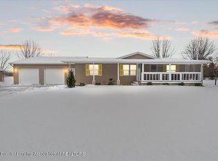 6822 N Maple River Rd, Elsie, MI 48831