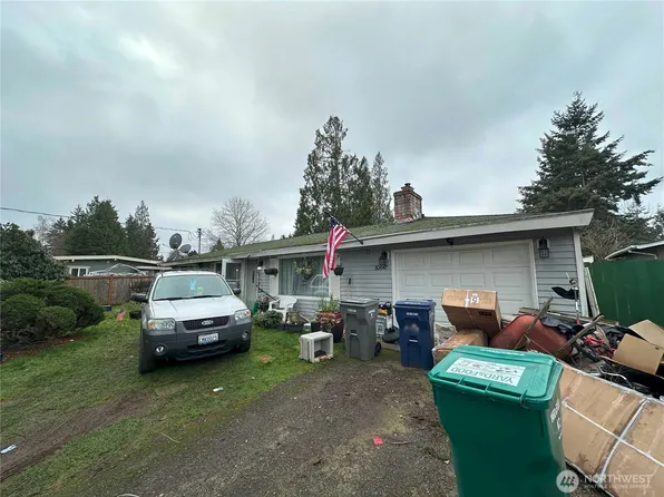 30647 2nd Avenue S, Federal Way, WA 98003