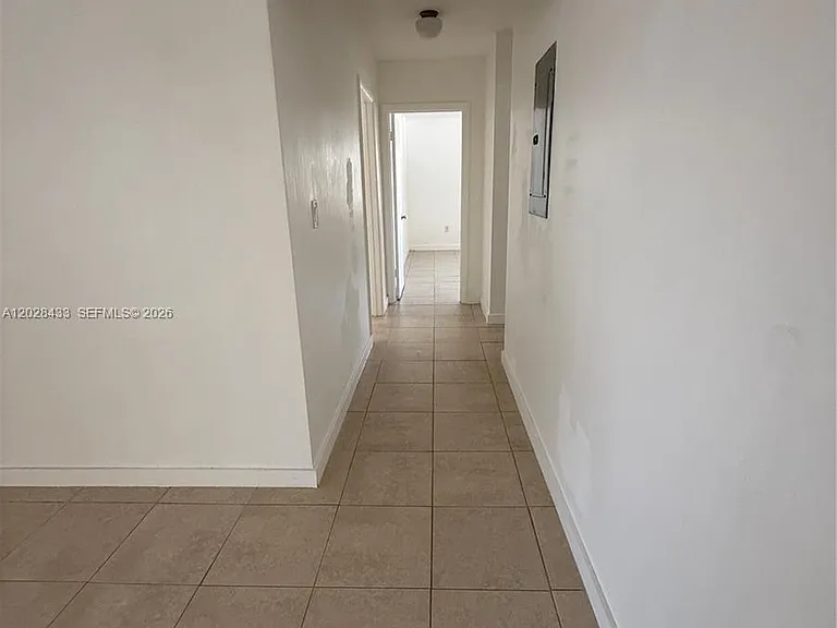 705 NE 92nd St #3 — Photo 5