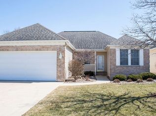 204 Augusta Cir, Waverly, IA 50677