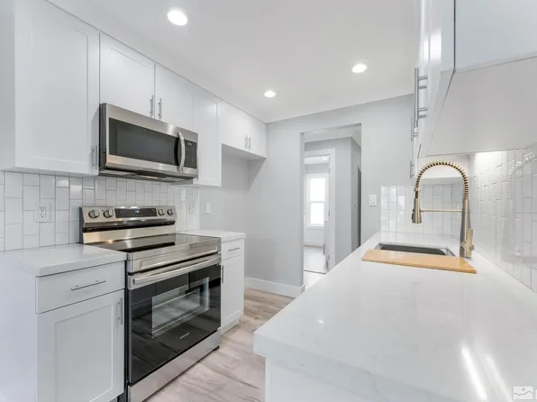 3923 Clear Acre Ln APT 177, Reno, NV 89512