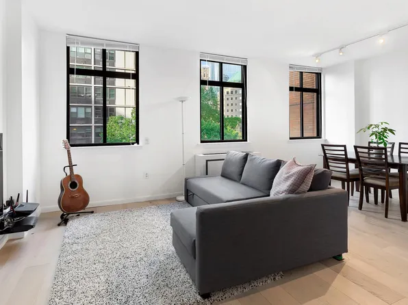 350 Albany St #R5, New York, NY 10280