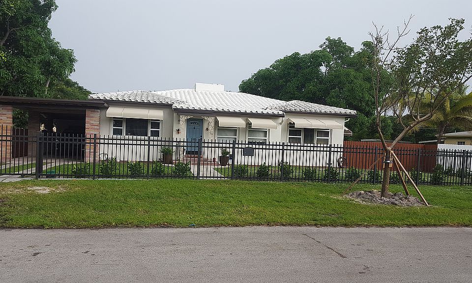 1st image of 585 NW 126th St
