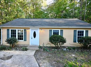5 Capri Ter, Durham, NC 27703
