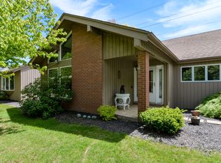 290 High Plains Rd, Orange, CT 06477