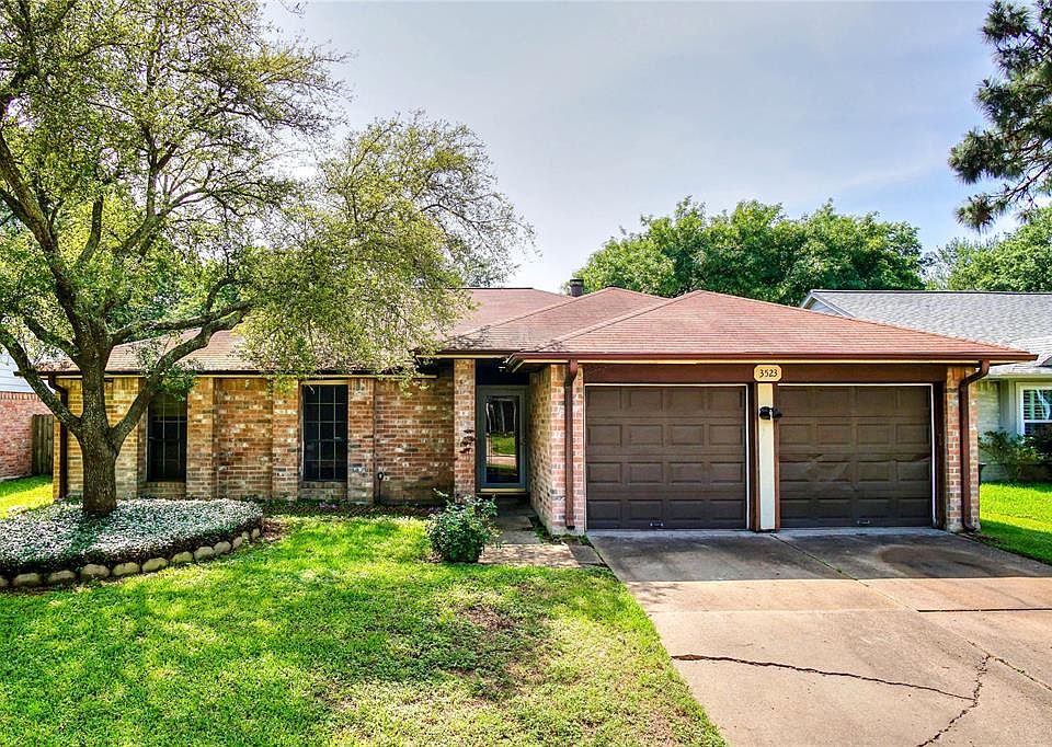 1st image of 3523 Windmoor Dr