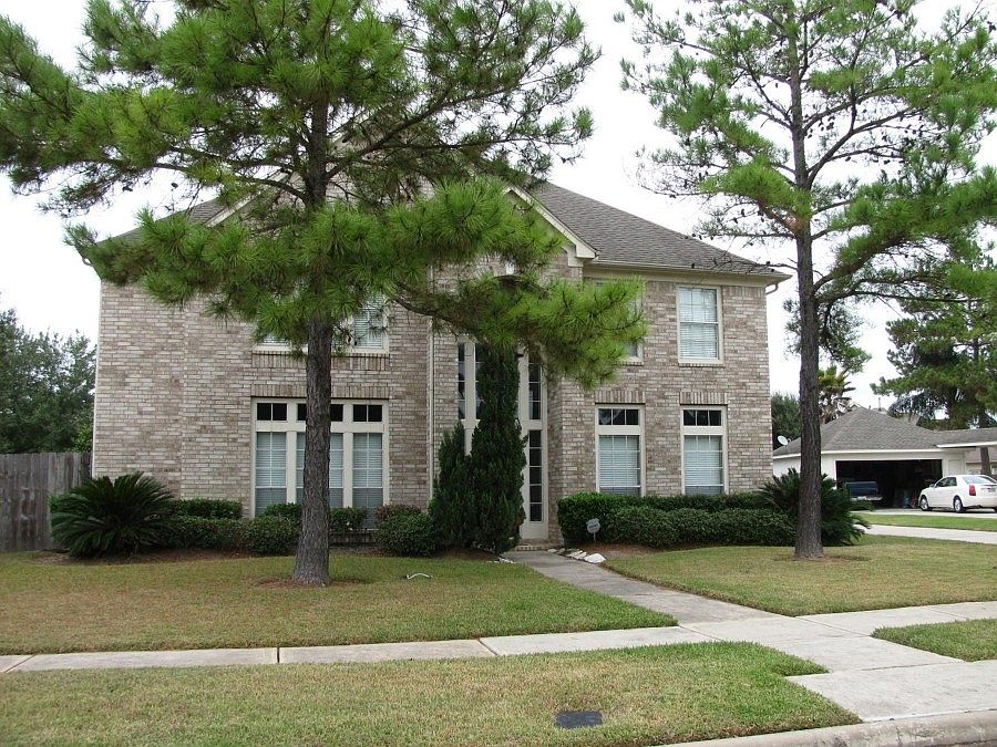 1st image of 2526 Bisbane Dr