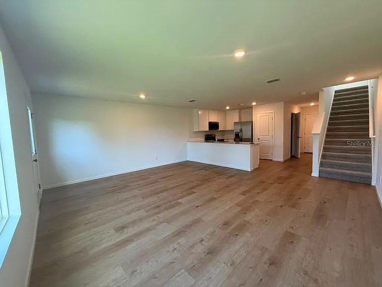 2428 Bevel Ln — Photo 3