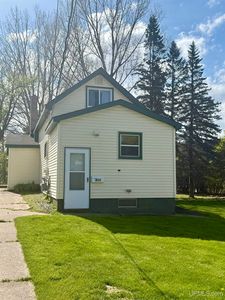 410 Quinnesec St, Iron Mountain, MI, 49801
