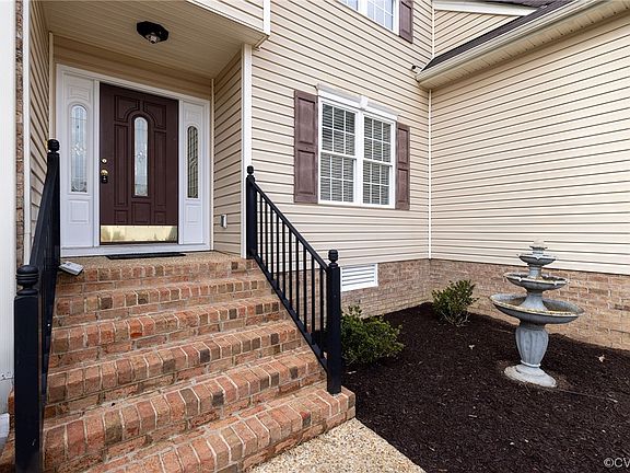 3rd image of 6024 Ironstone Dr