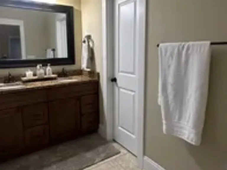 115 Pepperdine Ct — Photo 16