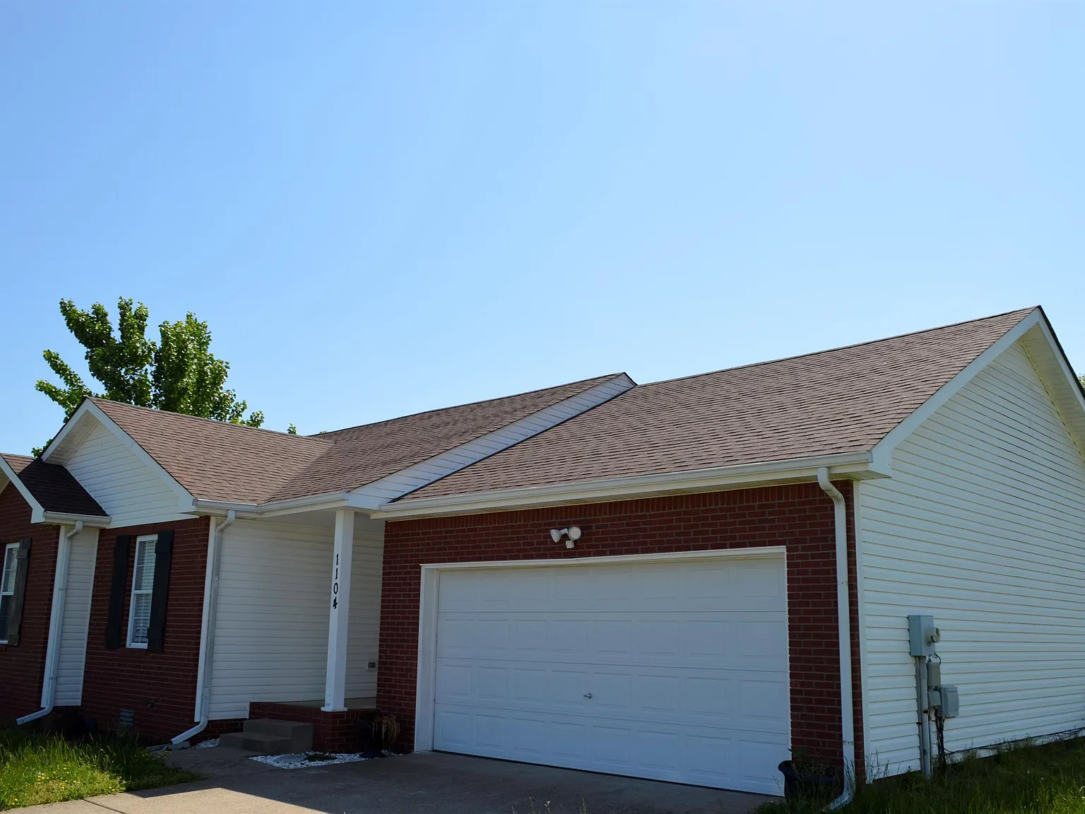 1104 Connemara Way - 1 — Photo 3